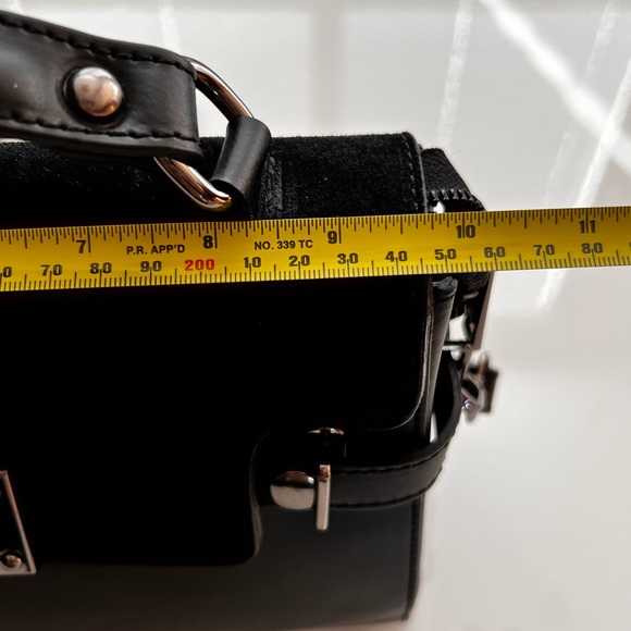 Leather and suede bag classic satchel shape design, made in Italy - Picture 8 of 15